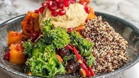 Kini banyak orang yang mencari bahan makanan yang tinggi protein. Salah satu pilihan terbaik ada pada tumbuhan dengan tinggi protein. Tumbuhan seperti soba, lentil, dan seitan bisa menjadi pilihan terlebih bagi  pecinta sayur. Foto: Istimewa