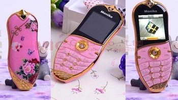 Cocok nih buat wanita yang mau punya ponsel elegan dan nuansa warna pink. (Foto: Boredbug)