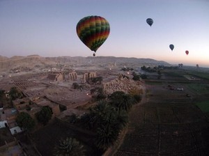 Kecelakaan Balon Udara di Turki, Pilot Tewas dan 12 WNI Luka