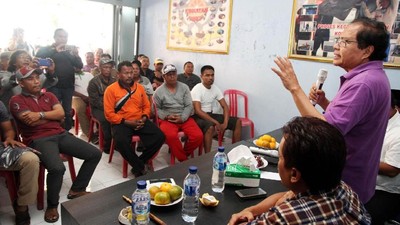 Rizal Ramli Bertemu Nelayan Tegal