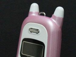 Norak atau Kreatif Deretan Ponsel Made In China Ini?