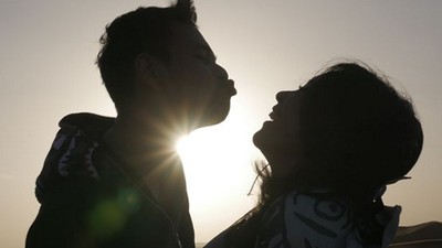 Momen Kemesraan Raffi Ahmad dan Nagita Slavina yang Ultah Hari Ini