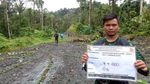 Penampakan Zeni TNI AD yang Tembus Hutan Bangun Trans Papua