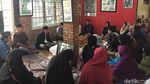 Begini Suasana di Rumah Duka Yon Koeswoyo