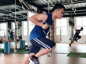 Foto: Jarang Muncul di TV, Chocky Sitohang Kini Makin Sehat dan Bugar