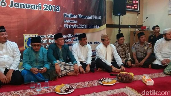 Resmikan Kios di Apartemen, Sandiaga Singgung Penjualan Rokok