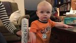 Lihat Lucunya Bayi Lucas Foto dengan Cheesesteak yang Dijadikan Penanda Umur