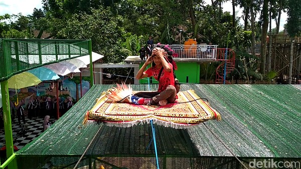 Destinasi wisata keluarga ini masih uji coba, dibuka mulai 16 Desember 2017 lalu. Tapi pengunjungnya, sudah luar biasa banyaknya, mencapai ribuan (Erliana Riady/detikTravel) Destinasi wisata keluarga ini masih uji coba, dibuka mulai 16 Desember 2017 lalu. Tapi pengunjungnya, sudah luar biasa banyaknya, mencapai ribuan (Erliana Riady/detikTravel)