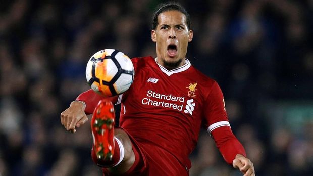 Virgil van Dijk gagal melakoni debut dengan performa bagus bersama Liverpool di Liga Primer Inggris. (