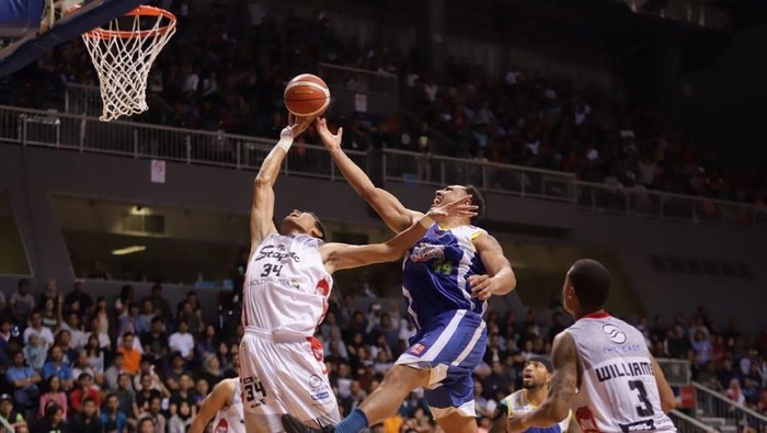 Satria Muda Kalahkan Stapac, Pelita Jaya Hancurkan Siliwangi