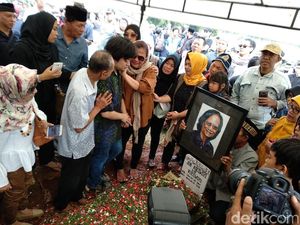 Sosok Yon Koeswoyo di Mata Keluarga dan Kerabat