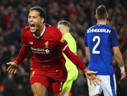 Sejauh ini Virgil van Dijk masih menjadi pemain termahal yang pernah dibeli Liverpool usai ditebus seharga 75 juta pound sterling (Rp 1,43 triliun) dari Southampton pada bulan Januari lalu. (Foto: Clive Brunskill/Getty Images)