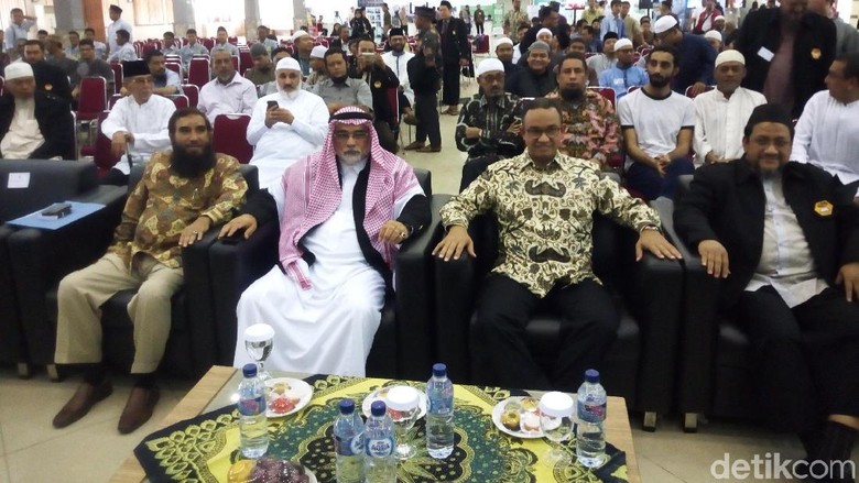 Ingatkan Pentingnya Sifat Kritis, Anies Singgung Hoax Membangun Ingatkan Pentingnya Sifat Kritis, Anies Singgung Hoax Membangun