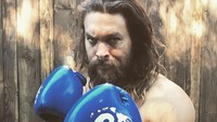 Tak hanya itu, olahraga yang macho seperti boxing juga dia jalani. (Foto: Instagram/prideofgypsies)