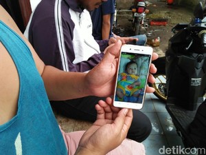 Keluarga Menanti Jenazah Bayi yang Tewas Diracun Ayahnya di Cirebon