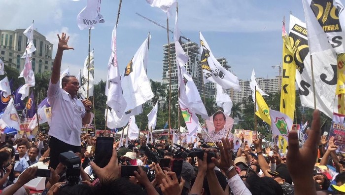 Airlangga, Prabowo dan Sohibul Hadiri Deklarasi Edy-Ijek di Medan