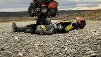 Yazarloo menjelajah Bumi dengan jarak lebih dari 100.000 km melewati 45 negara di tujuh benua. Foto: Dok. Instagram Maral Yazarloo