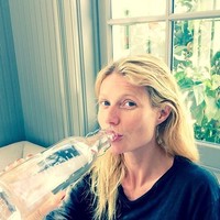 Seperti inilah wajah tanpa makeup Gwyneth Paltrow yang dikenal sebagai penganut gaya hidup sehat. Foto: Instagram