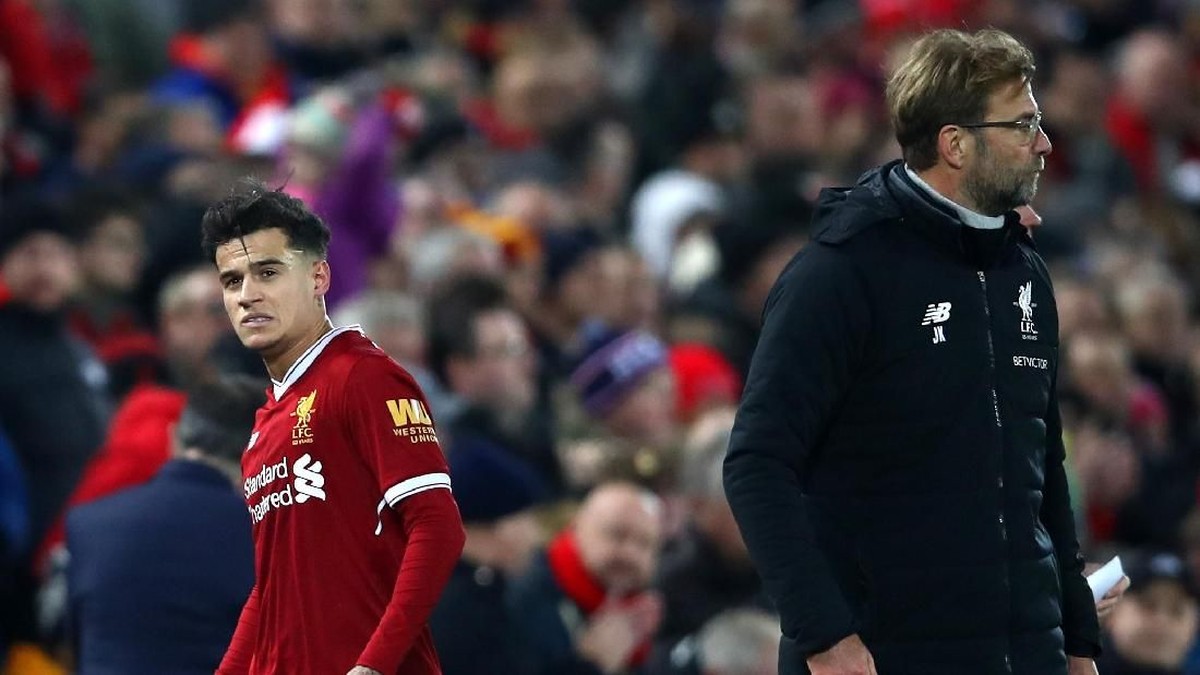 Juergen Klopp tak mau menanggapi rumor Coutinho balik ke Liverpool (Clive Brunskill/Getty Images)