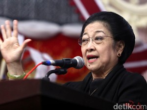 Hasto: Bu Mega akan Ambil Keputusan Tepat agar Gus Ipul Tertawa Lagi