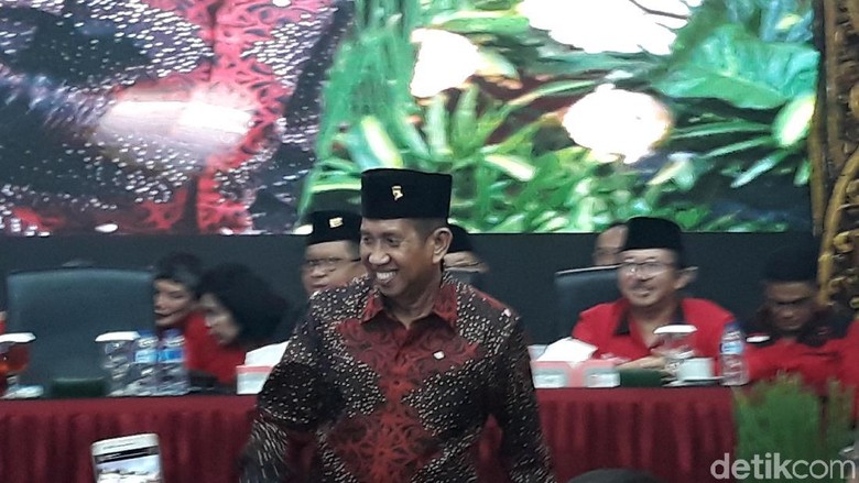 PDIP Rombak Formasi di Pilgub Kaltim, Irjen Safaruddin Jadi Cawagub PDIP Rombak Formasi di Pilgub Kaltim, Irjen Safaruddin Jadi Cawagub