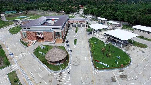 Kementerian Pekerjaan Umum dan Perumahan Rakyat (PUPR) melalui Direktorat Jenderal (Ditjen) Cipta Karya sudah menyelesaikan pembangunan dua Pos Lintas Batas Negara (PLBN) di Provinsi Nusa Tenggara Timur (NTT). Adapun kedua PLBN tersebut adalah Wini di Kabupaten Timor Tengah Utara Provinsi NTT dan Motamasin di Kabupaten Malaka Provinsi NTT. Di NTT sendiri ada tiga PLBN yang berbatasan langsung dengan Timor Leste, yaitu PLBN Motaain di Kabupaten Belu Provinsi NTT Yyang sudah diresmikan Presiden Joko Widodo (Jokowi). Serta dua PLBN lagi, yaitu Motamasin dan Wini yang menunggu waktu untuk diresmikan langsung oleh Jokowi.