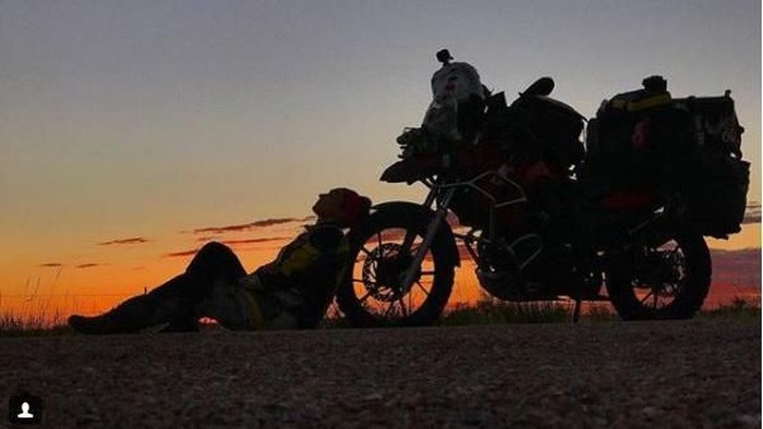 Maral Yazarloo, Cewek Kelahiran Iran yang Jelajah Bumi Pakai Motor