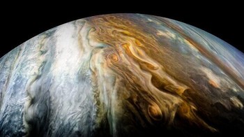 Zona tropis selatan Jupiter. Foto: NASA