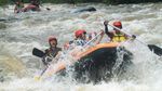 Foto: Mesti Coba, Rafting Seru Sungai Bogowonto di Purworejo