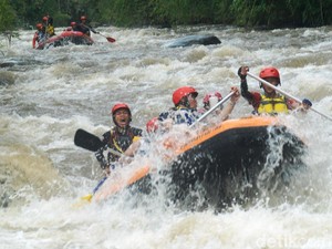Liburan Memacu Adrenalin, Cobalah Rafting di Purworejo