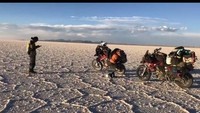 Lady biker yang sudah mendapat gelar PhD ini sudah riding selama enam tahun Foto: Dok. Instagram Maral Yazarloo