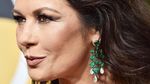 Catherine Zeta-Jones Tetap Seksi di Usia Hampir 50 Tahun