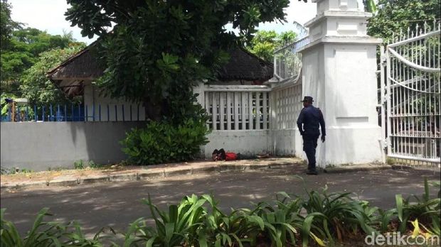 Nekat Terobos Gerbang Perumahan Ahok, Pria Ini Ditangkap