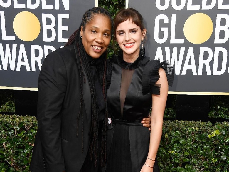 Emma Watson Ajak Aktivis Perempuan ke Ajang Golden Globe 2018 Emma Watson Ajak Aktivis Perempuan ke Ajang Golden Globe 2018