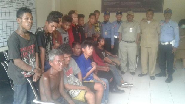 Anak punk akan dipulangkan ke daerah masing-masing