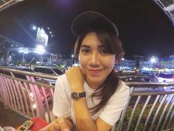 Kecantikan Driver Go-Jek ini Mirip Isyana Sarasvati