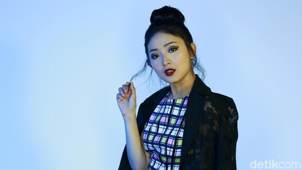 Susah Akting Makan, Pengalaman Pertama Natasha Wilona Syuting Iklan