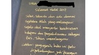 Ada pula penggemar rahasia yang minta bantuan Ahok untuk menulis ucapan Selamat Natal (Foto: Instagram @basukibtp)