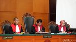 Foto: Pekikan Takbir Jonru di Sidang Dakwaan