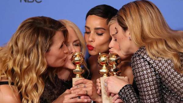 Happy Women! Tawa Para Aktris Cantik Bintang Big Little Lies Happy Women! Tawa Para Aktris Cantik Bintang Big Little Lies