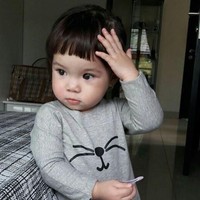 Gempita Nora Marten baru akan berulang tahun ke-3 pada 16 Januari 2018 ini. Meskipun masih balita, putri cantik dari pasangan Gisel dan Gading ini sudah sangat terkenal di dunia maya karena polahnya yang menggemaskan. Gading dan Gisel kerap mengunggah perilaku gemas Gempi ke akun Instagram mereka. Foto: Instagram