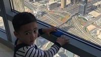 Traveler bisa menaiki puncaknya dan melihat pemandangan Dubai seperti Rafathar (Instagram/@raffinagita1717)