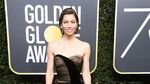 Pesona Para Selebriti Cantik Bergaun Hitam di Golden Globe 2018