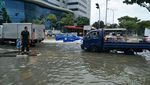 Foto: Banjir Landa Singapura Usai Hujan Deras