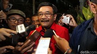 Dua hari jelang penutupan pendaftaran pilkada di KPU, Djarot-Sihar belum juga mengantongi tiket untuk maju di Pilgub. Sejauh ini hanya PDIP yang mengusung pasangan ini.
