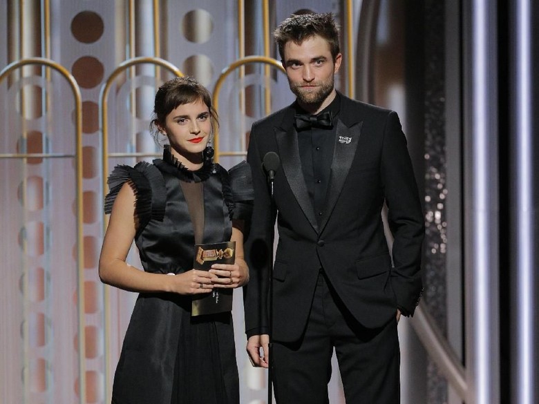 Foto: Emma Watson dan Robert Pattinson (Paul Drinkwater/Getty Images) Foto: Emma Watson dan Robert Pattinson (Paul Drinkwater/Getty Images)