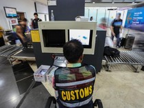 Barang Pindahan dari Luar Negeri Bebas Bea Masuk, Berlaku Juga buat Pejabat