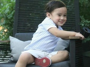 Ngefans Prilly, Rafathar Malu-malu Diminta Cium Pipi