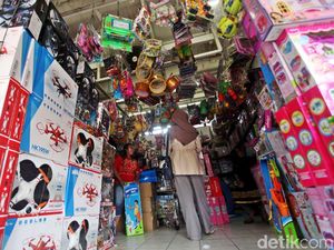 Libur Lebaran, Mainan Ini Laris Manis Diserbu Pembeli