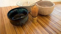 Di dalam ruangan terdapat ruangan sebesar 2,7 meter atau hanya dilapisi tikar dengan lebar 1,8 meter persegi. Dezeen.com/Istimewa.